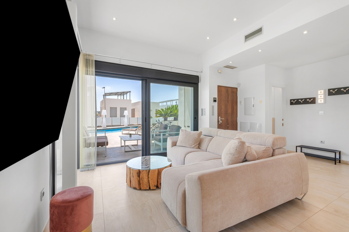 Revente - Detached Villa - Orihuela Costa - Villamartin