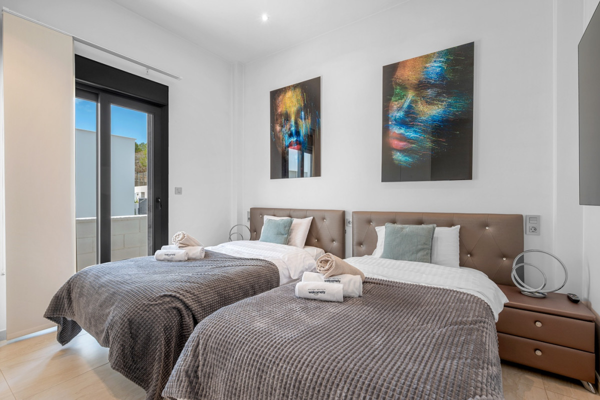 Revente - Detached Villa - Orihuela Costa - Villamartin