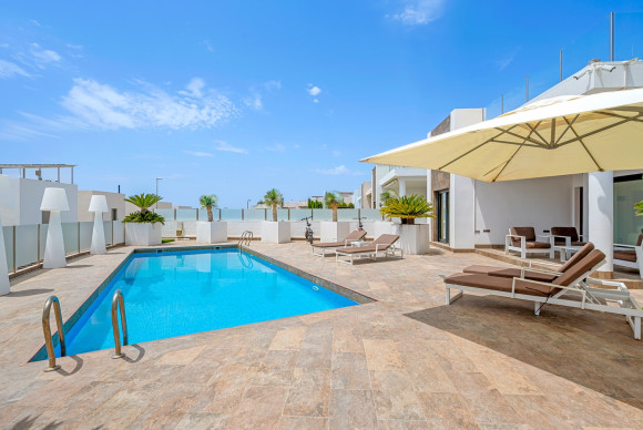 Revente - Detached Villa - Orihuela Costa - Villamartin