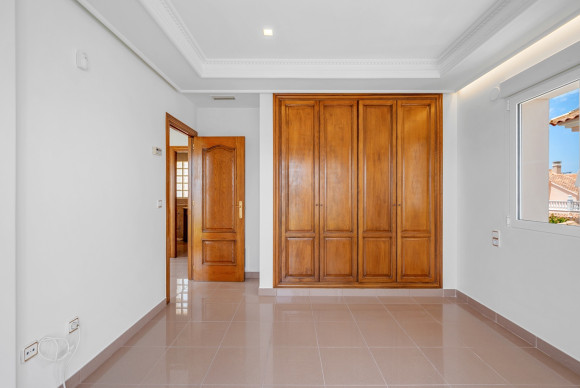 Herverkoop - Vrijstaande Villa - Torrevieja - Los Frutales