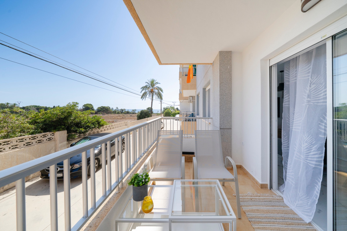 Herverkoop - Appartement  - Orihuela Costa - Punta Prima