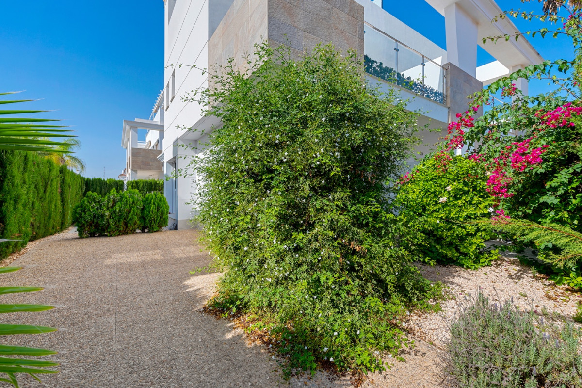 Herverkoop - Half Vrijstaande Woning - Ciudad Quesada - Doña Pepa