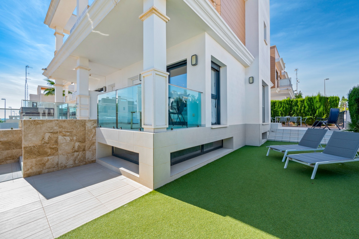 Herverkoop - Half Vrijstaande Woning - Ciudad Quesada - La Laguna