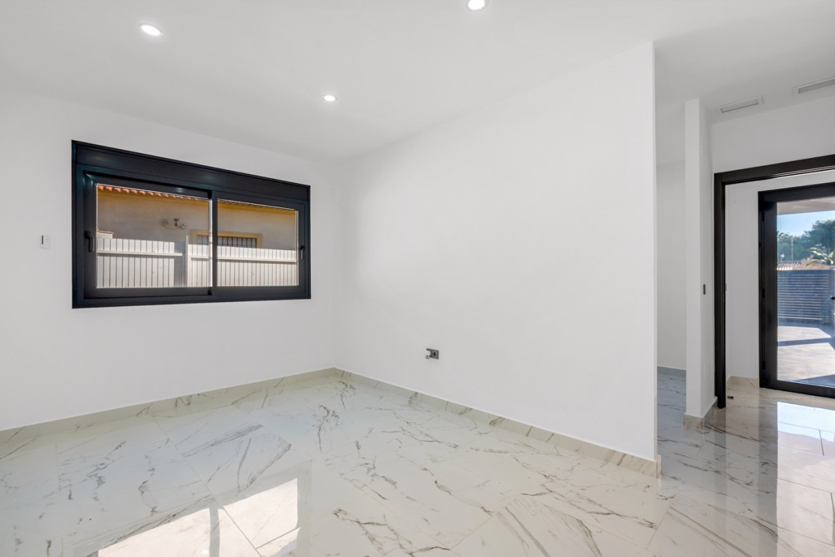 Revente - Detached Villa - Orihuela Costa - Dehesa de Campoamor