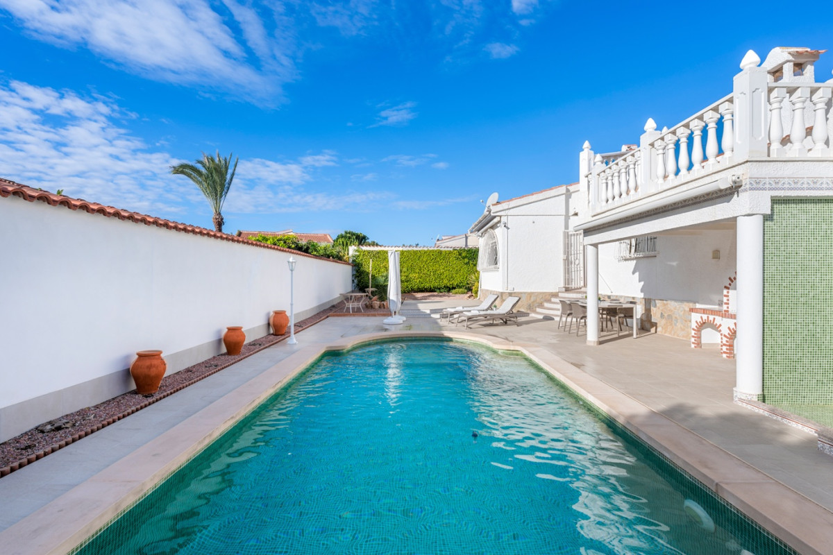 Herverkoop - Vrijstaande Villa - Ciudad Quesada - Ciudad Quesada - Town