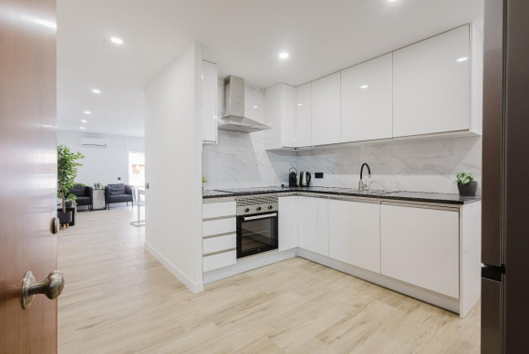 Herverkoop - Appartement  - Torrevieja - Playa del Acequión