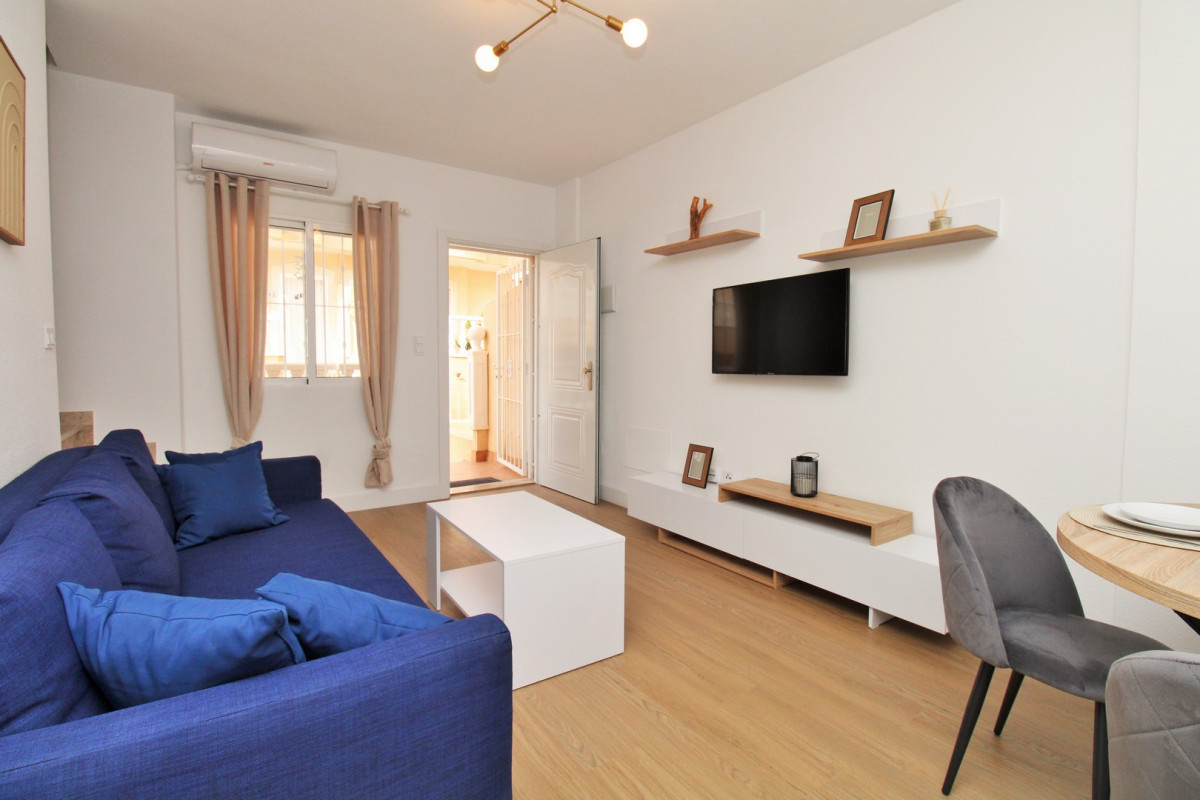 Revente - Maison de ville - Villamartin