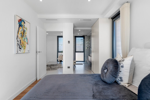 Herverkoop - Vrijstaande Villa - Ciudad Quesada