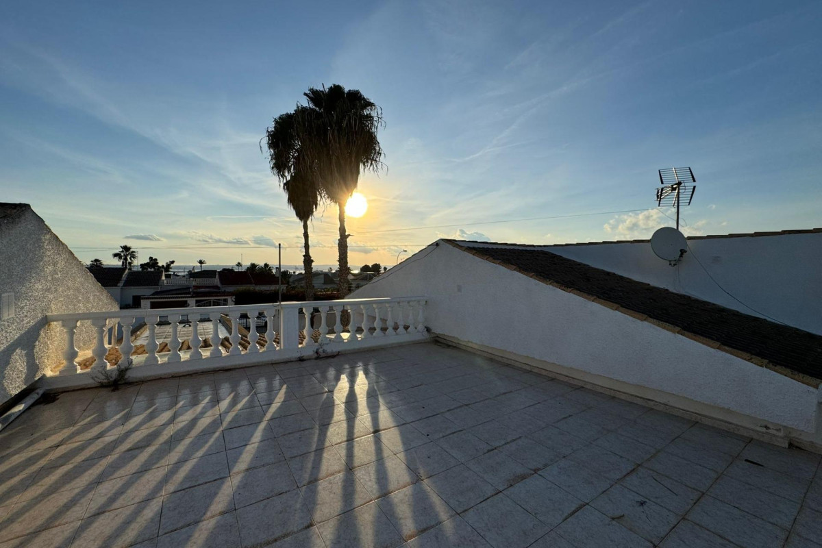 Reventa - Villa - Torrevieja - San luis