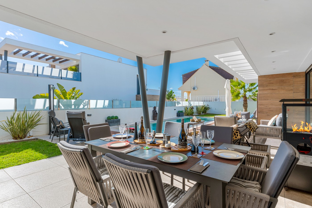 Herverkoop - Vrijstaande Villa - Ciudad Quesada - Ciudad Quesada - Town