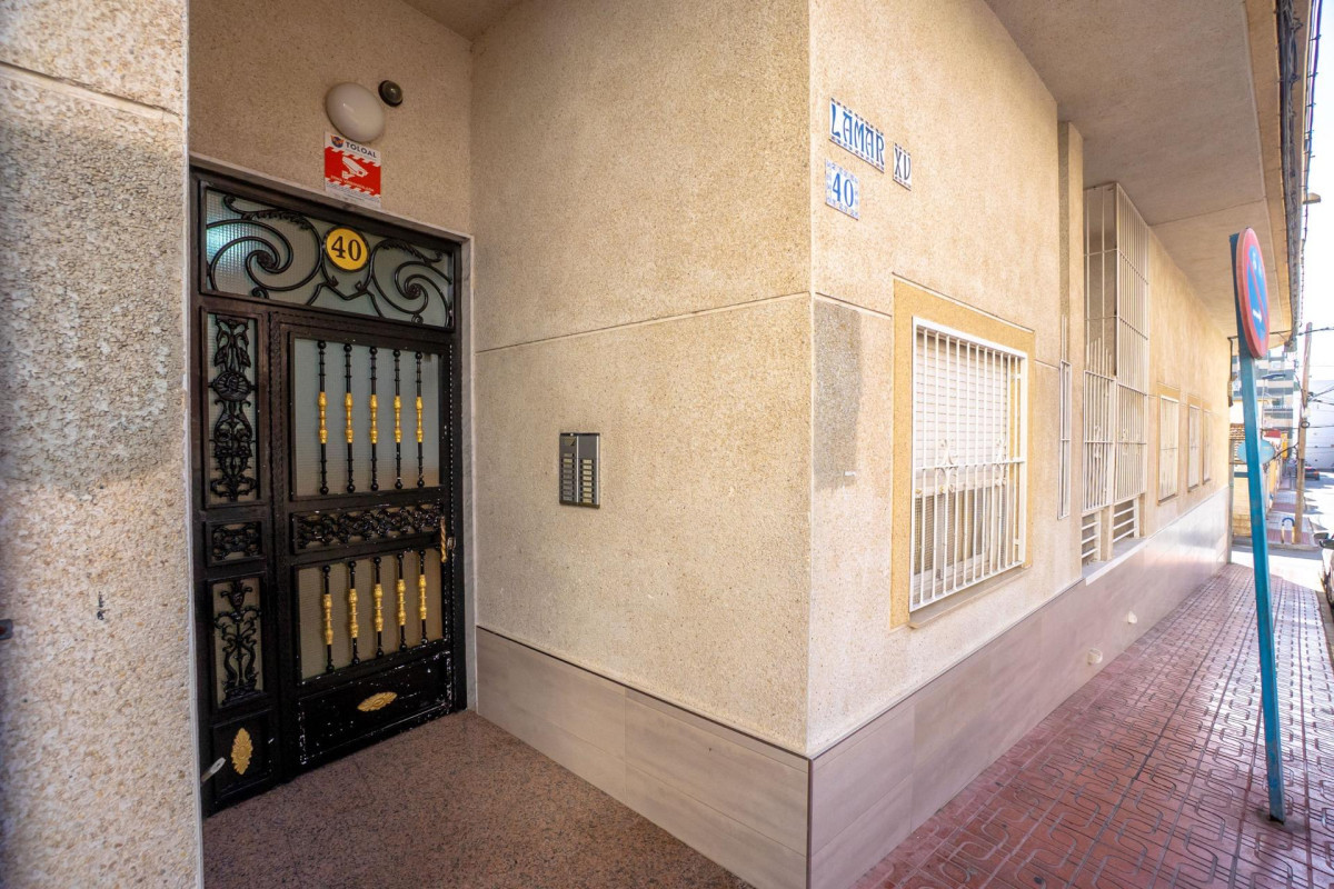 Revente - Appartement - Torrevieja - Torrevieja - Centre