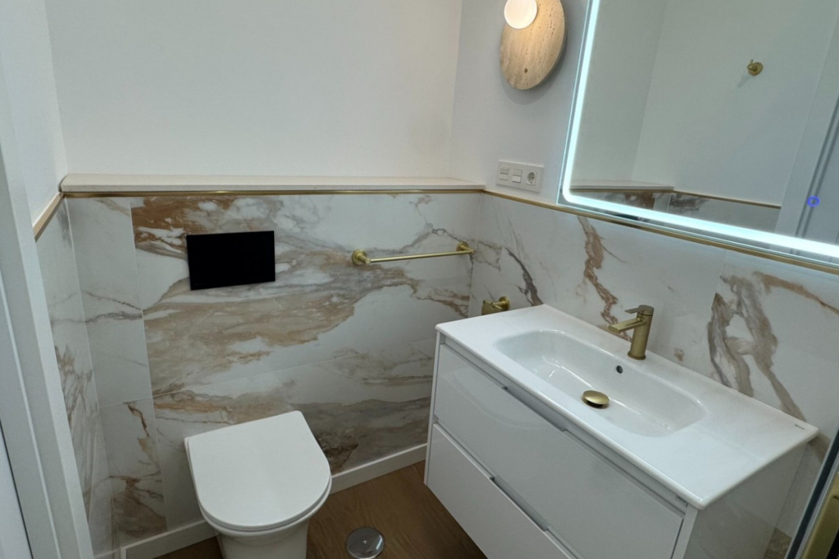 Herverkoop - Appartement  - Orihuela Costa - Punta Prima