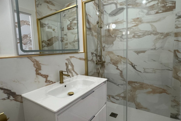 Herverkoop - Appartement  - Orihuela Costa - Punta Prima