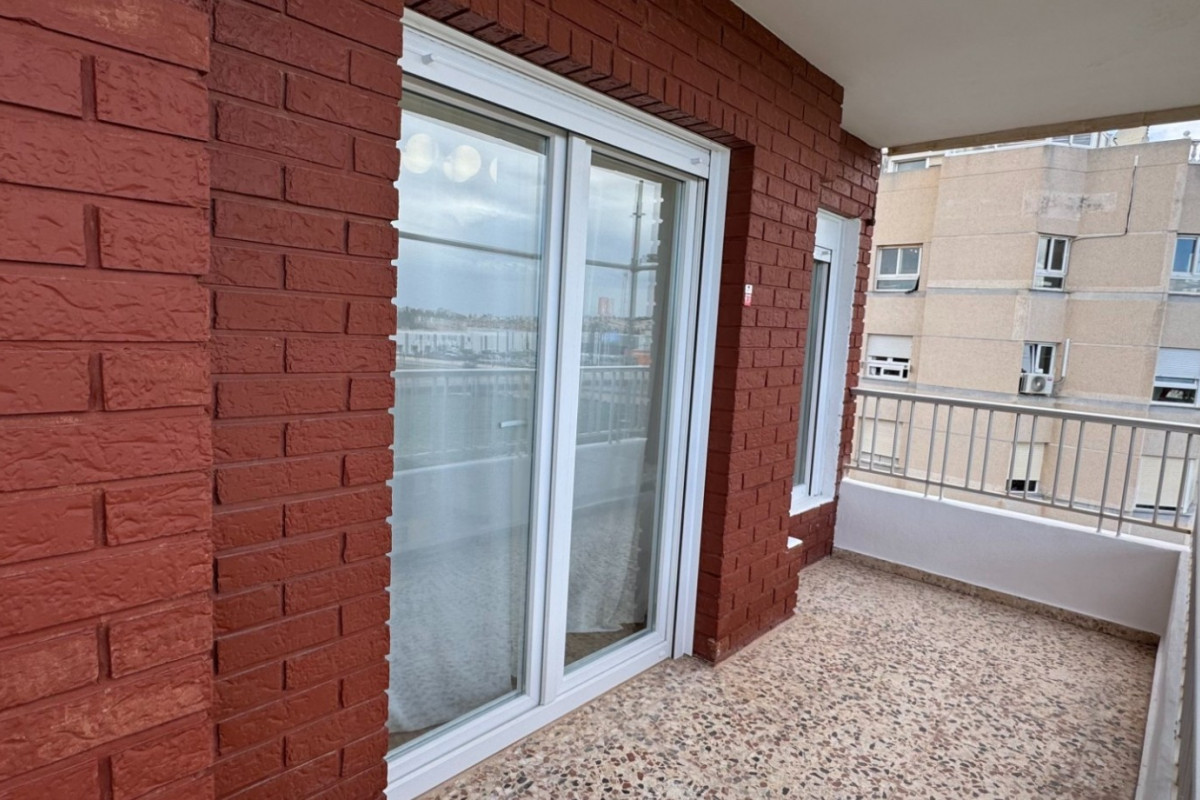 Herverkoop - Appartement  - Orihuela Costa - Punta Prima
