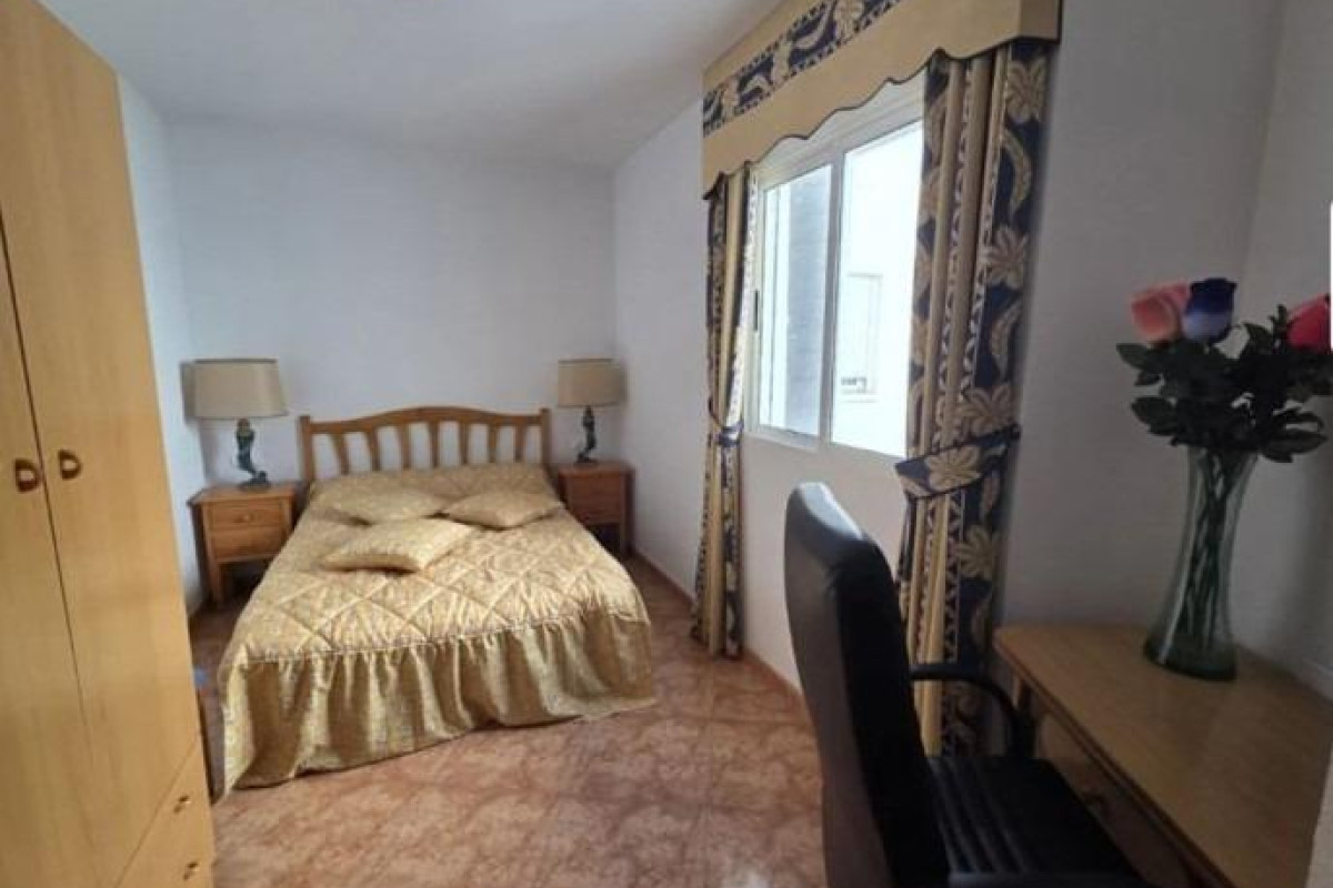 Herverkoop - Appartement  - Torrevieja - Estacion de autobuses