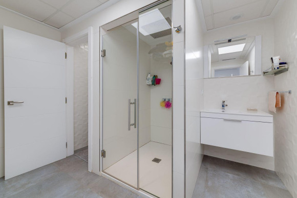 Herverkoop - Villa - Torrevieja - Los Balcones