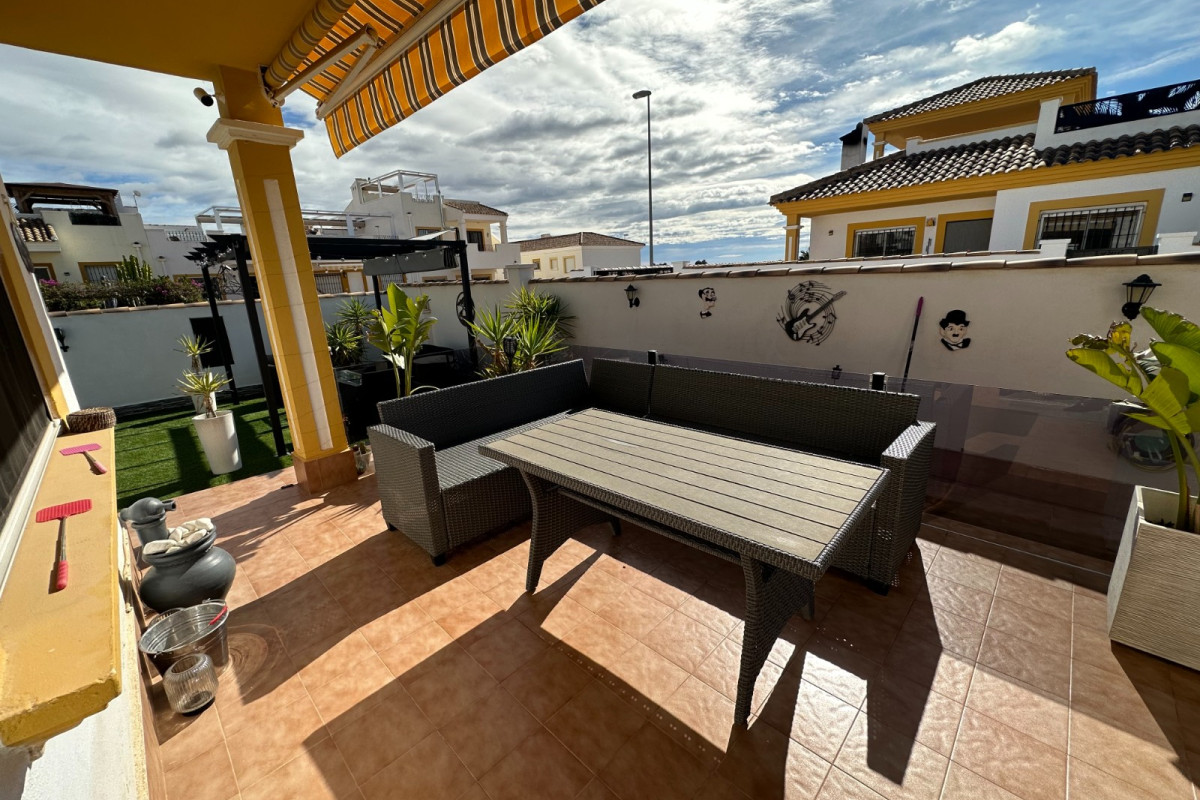 Revente - Villa - Orihuela Costa - Entre Naranjos Vistabella