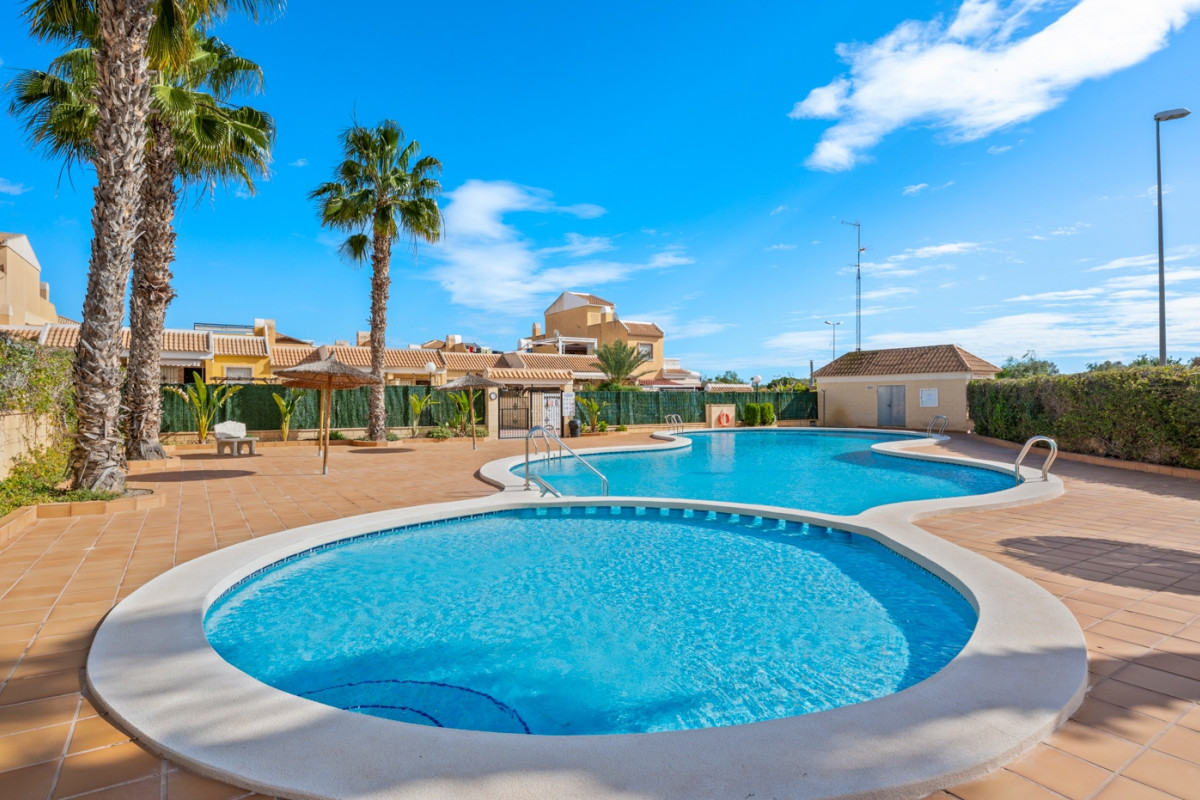 Reventa - Quad house - Ciudad Quesada - Doña Pepa