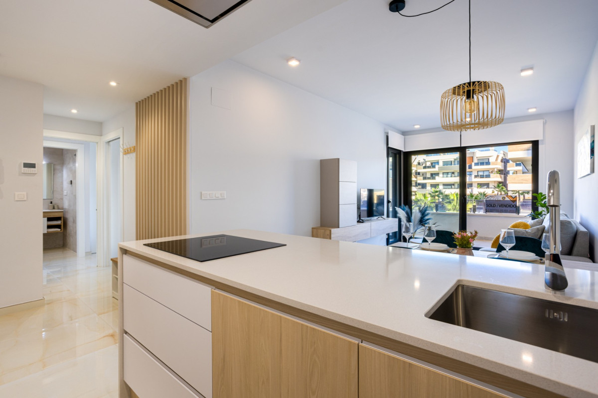 Resale - Apartment  - Orihuela Costa - Los Altos