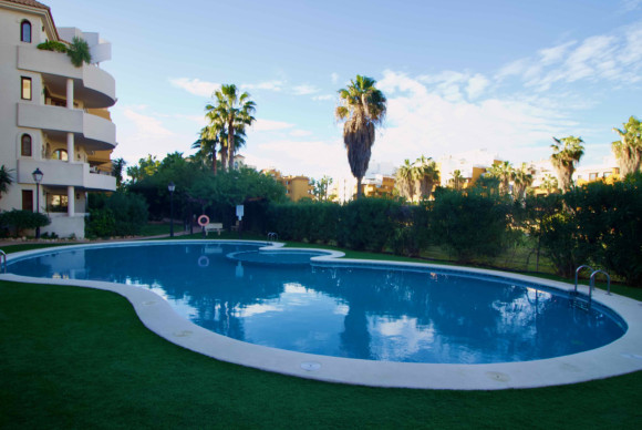 Revente - Appartement - Punta Prima