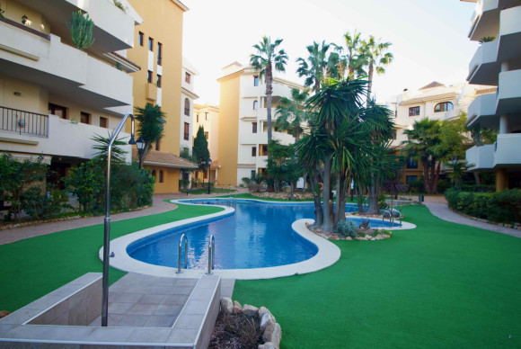 Revente - Appartement - Punta Prima