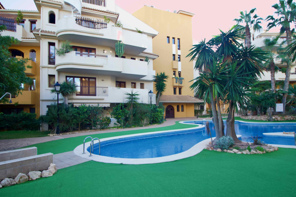 Revente - Appartement - Punta Prima