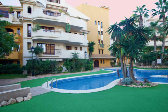 Revente - Appartement - Punta Prima