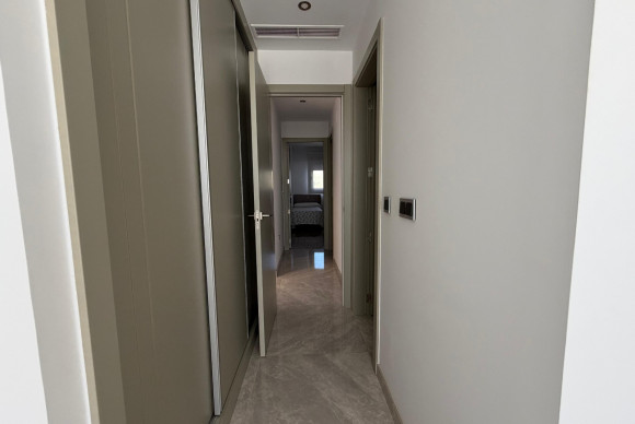 Herverkoop - Apartment / flat - Benidorm - Zona de Poniente