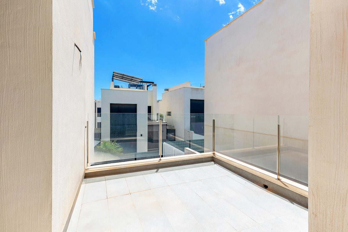 Herverkoop - Vrijstaande Villa - Orihuela Costa - Villamartin