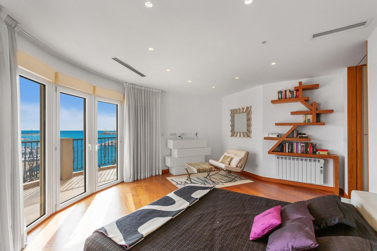 Herverkoop - Appartement  - Torrevieja - Paseo maritimo