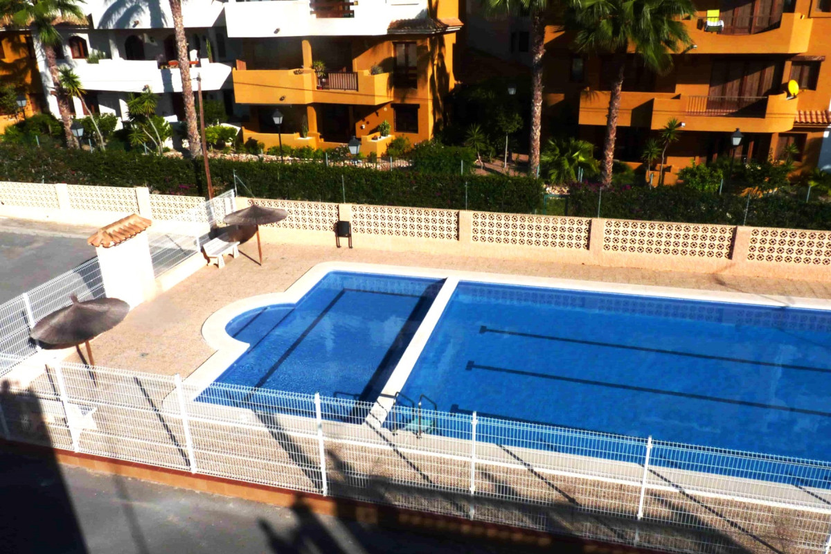 Reventa - House - Orihuela Costa - Punta Prima