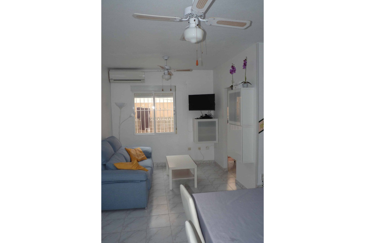 Reventa - House - Orihuela Costa - Punta Prima