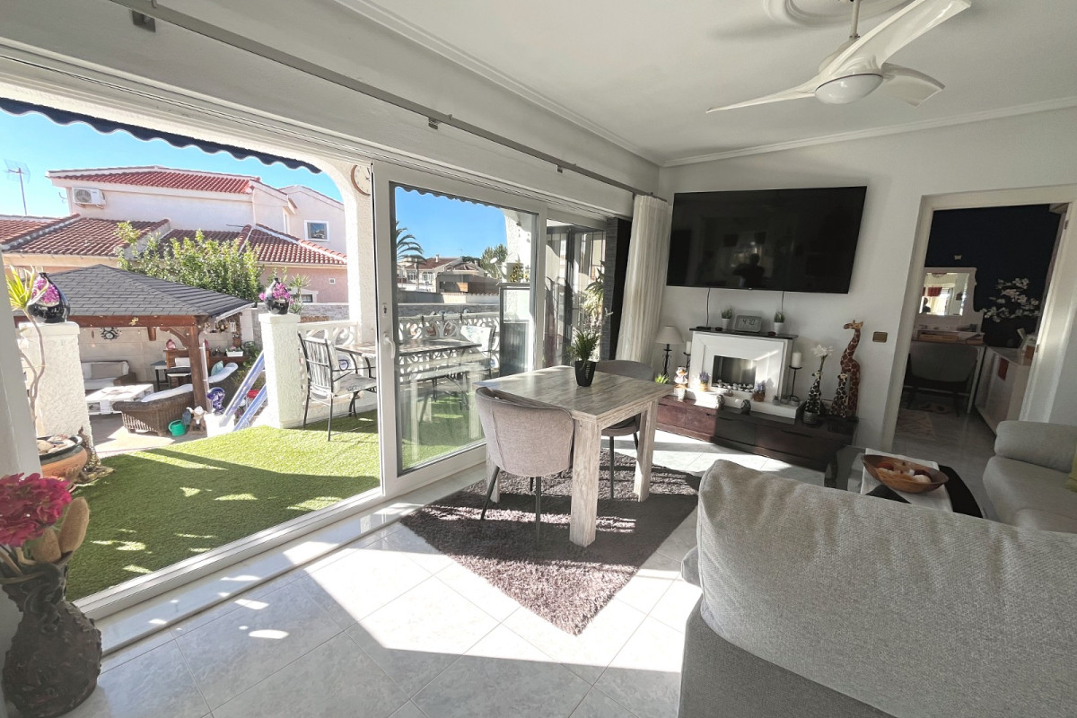 Resale - Villa - Ciudad Quesada - Central Quesada