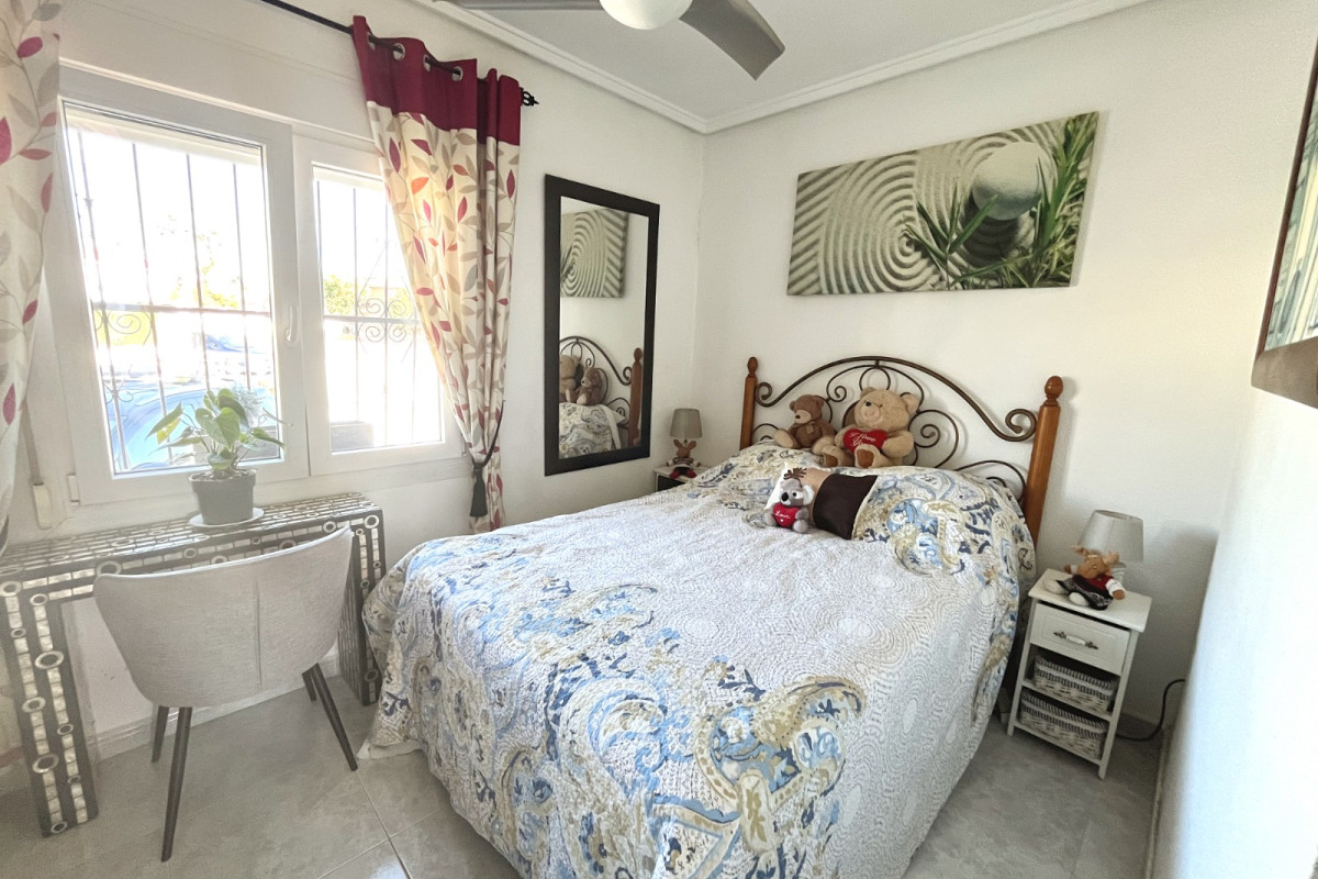 Resale - Villa - Ciudad Quesada - Central Quesada