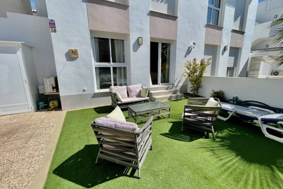 Reventa - Apartamento / piso - Ciudad Quesada