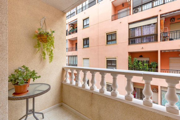 Herverkoop - Appartement  - Torrevieja - Centro