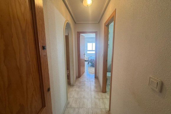 Herverkoop - Appartement  - Torrevieja - Playa del Acequión