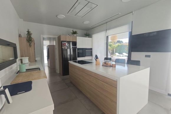 Reventa - Country House - Petrer