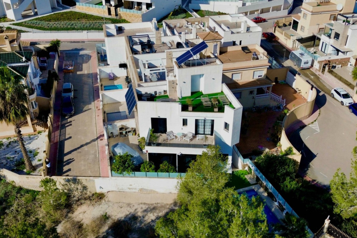 Herverkoop - Vrijstaande Villa - Orihuela Costa - Villamartin