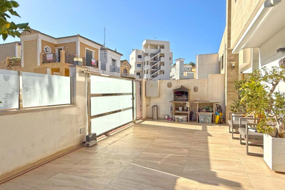 Herverkoop - Vrijstaande Villa - Orihuela Costa - Villamartin