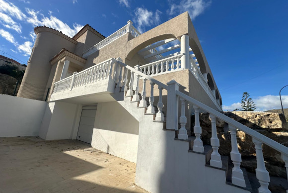 Herverkoop - Vrijstaande woning - El Campello