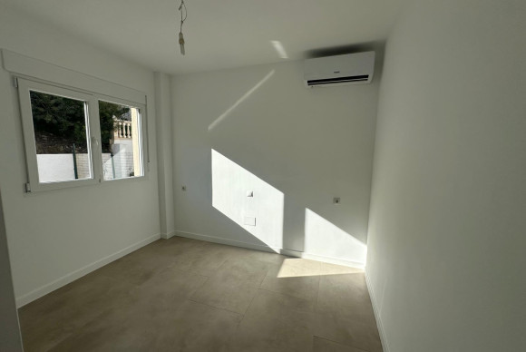 Herverkoop - Vrijstaande woning - El Campello