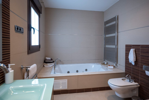 Herverkoop - Vrijstaande Villa - Jerónimo y Avileses - Jerónimo y Avileses - Town