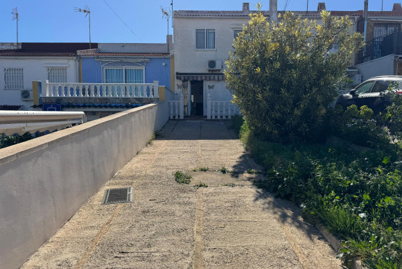 Reventa - House - Torrevieja - Los Balcones