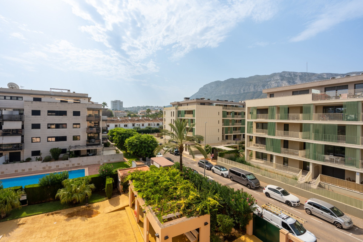 Herverkoop - Apartment / flat - Denia - Port