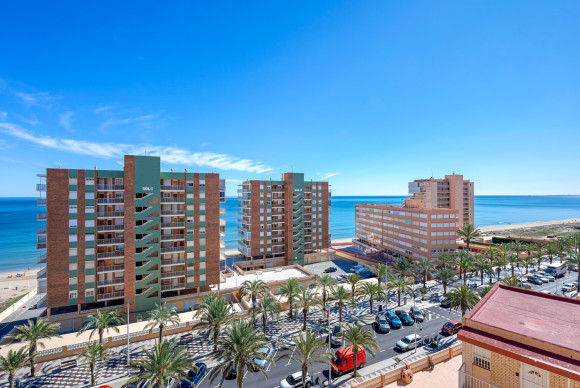 Herverkoop - Appartement  - Arenales del Sol - Segunda linea playa