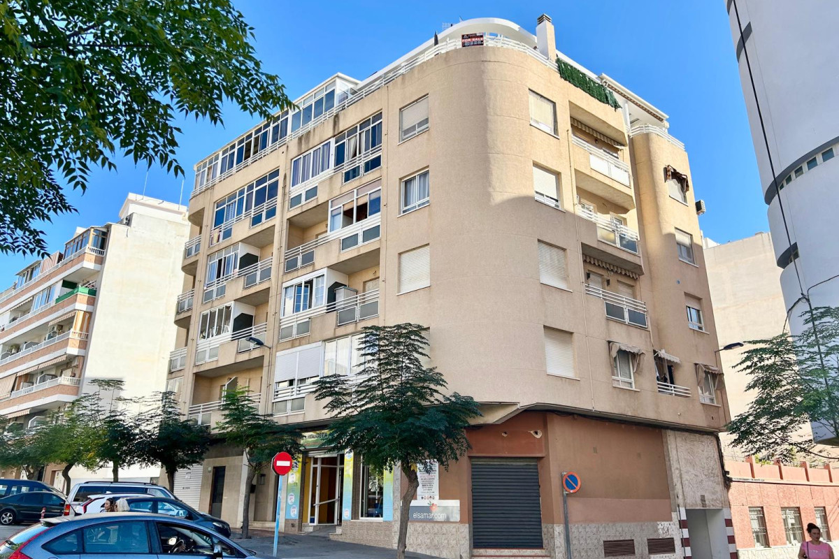 Herverkoop - Appartement  - Torrevieja - Torrevieja Town Centre