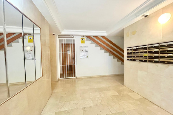 Herverkoop - Appartement  - Torrevieja - Torrevieja Town Centre